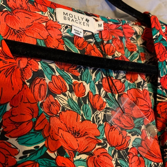 Molly Bracken Printed Wrap Dress - Picture 6 of 7